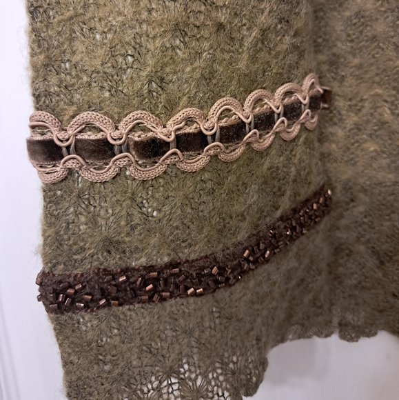 Buffalo Artsy Sweater - Picture 3 of 8